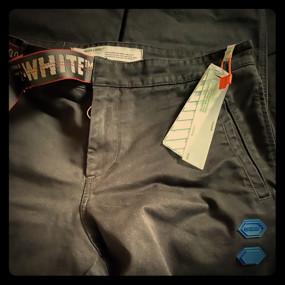 Off-White c/o Virgil Abloh Chino Pants (Black)